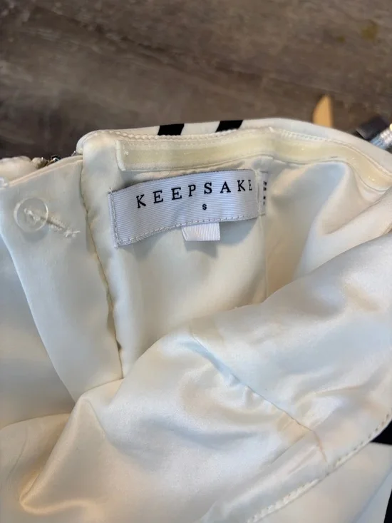 KEEPSAKE White Sleeveless Dress Black Stripe A-Line Elegant Chic - Picture 12 of 15